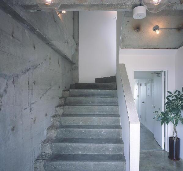 Iwashi Building Hostel