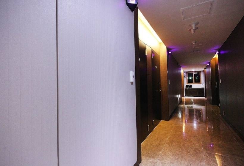 汽车旅馆  Gimcheon Hotel Win