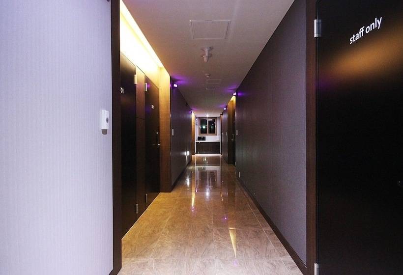 モーテル Gimcheon Hotel Win