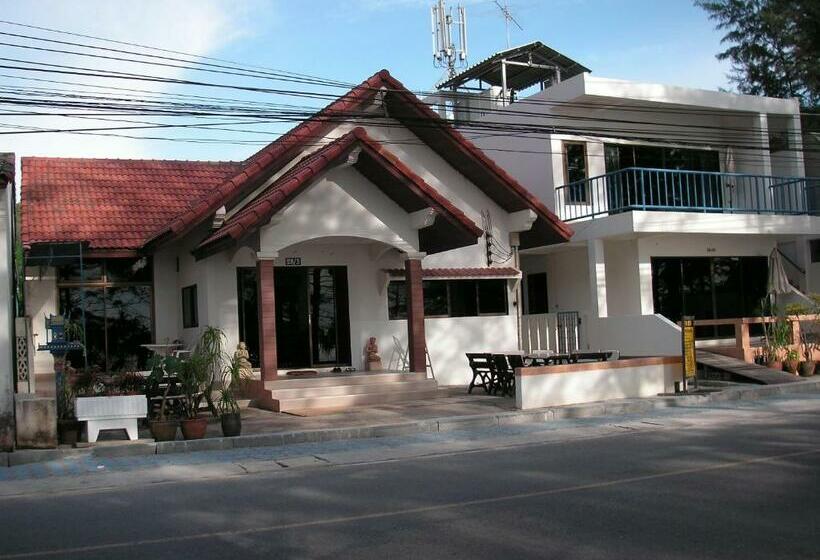 Naithon Beach Residence