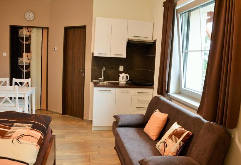 Пансион Apartmány Polevsko