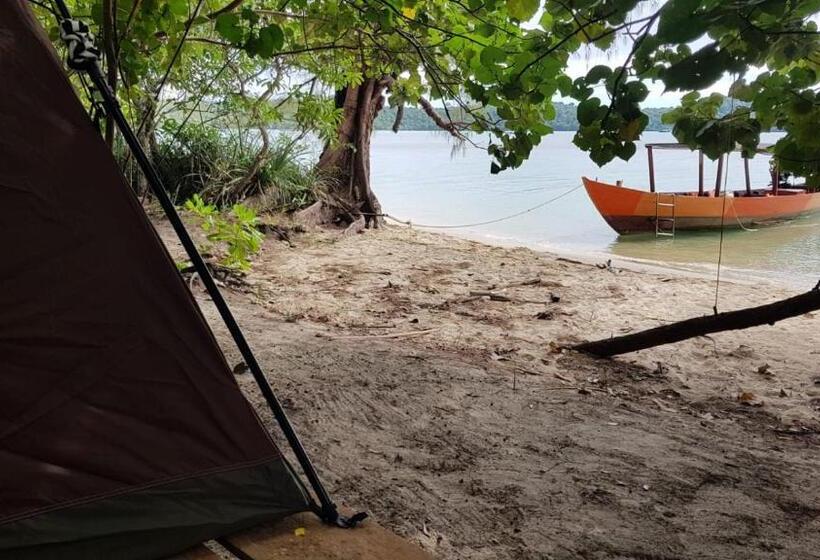 פנסיון Crusoe Koh Takiev Island