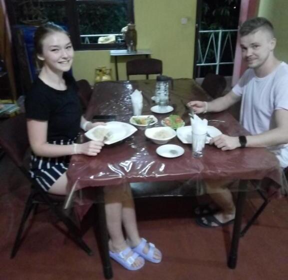 膳宿费 Dealings Freedom Rest