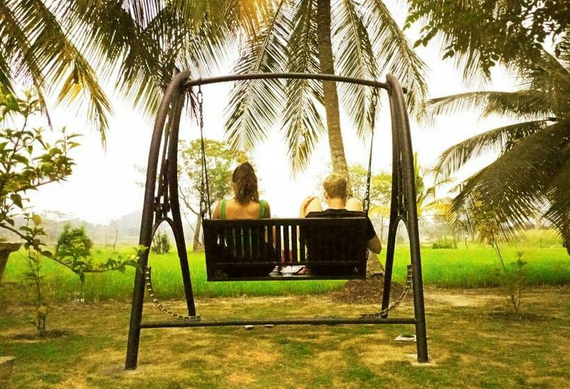 Пансион Green Sapphire Holiday Resort Wilpaththu