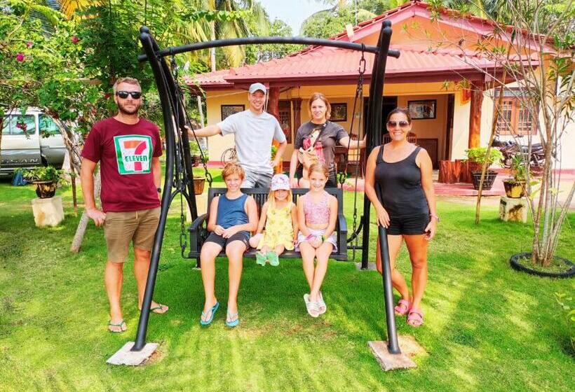 Пансион Green Sapphire Holiday Resort Wilpaththu