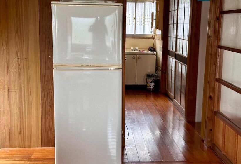 بنسيون Guest House Island