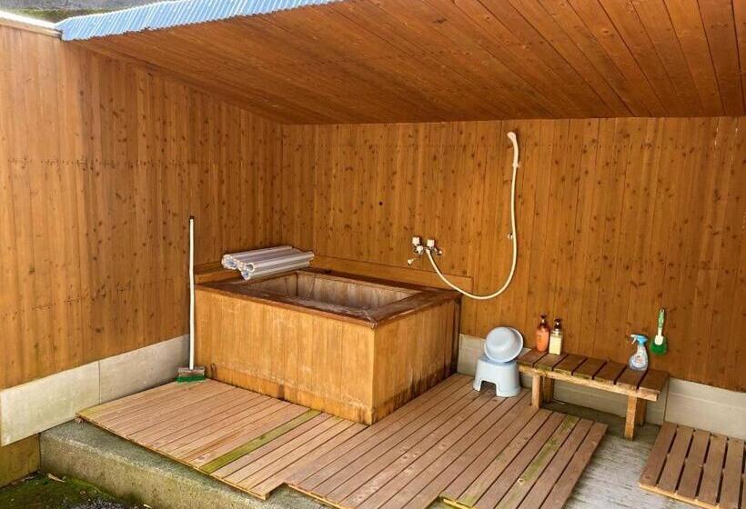 پانسیون Guest House Iwato