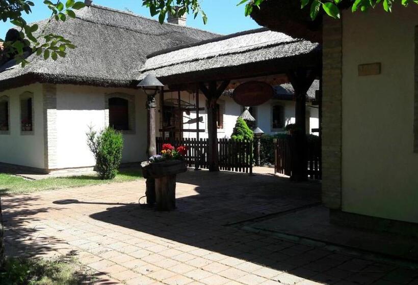 ペンション Hajóskert Vendégház