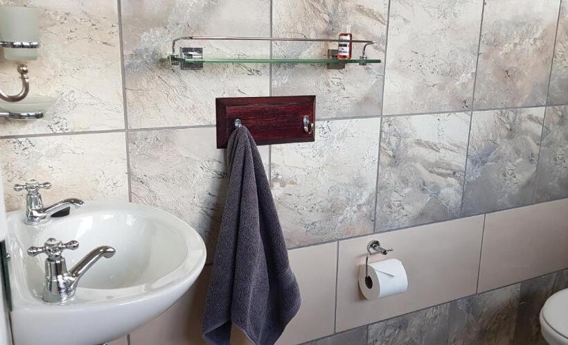 بنسيون Hullabaloo Selfcatering Sleepover