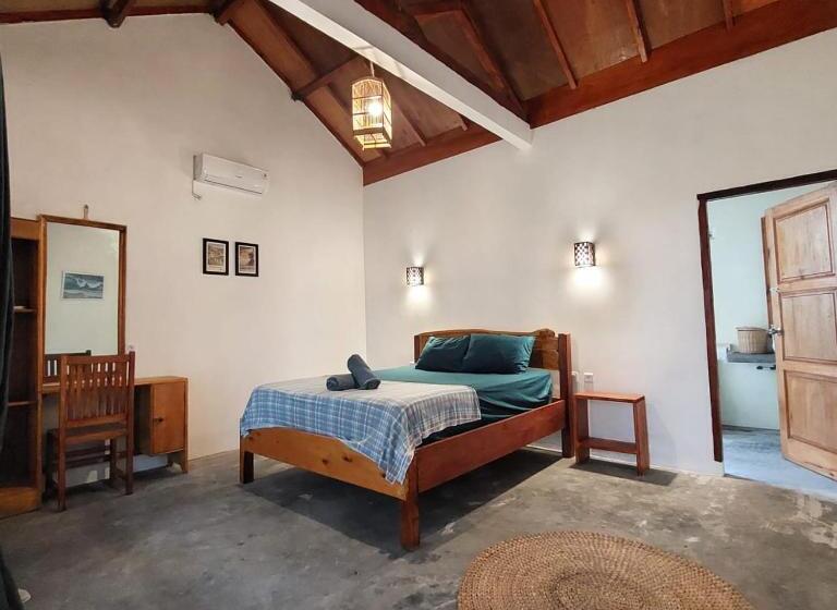 פנסיון Kambuna Bungalow