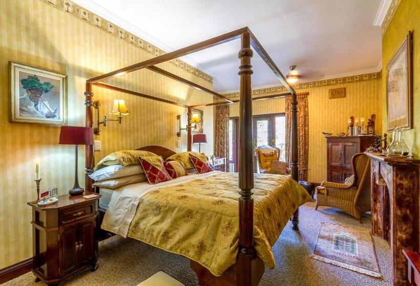 פנסיון Kilmorna Manor Guest House