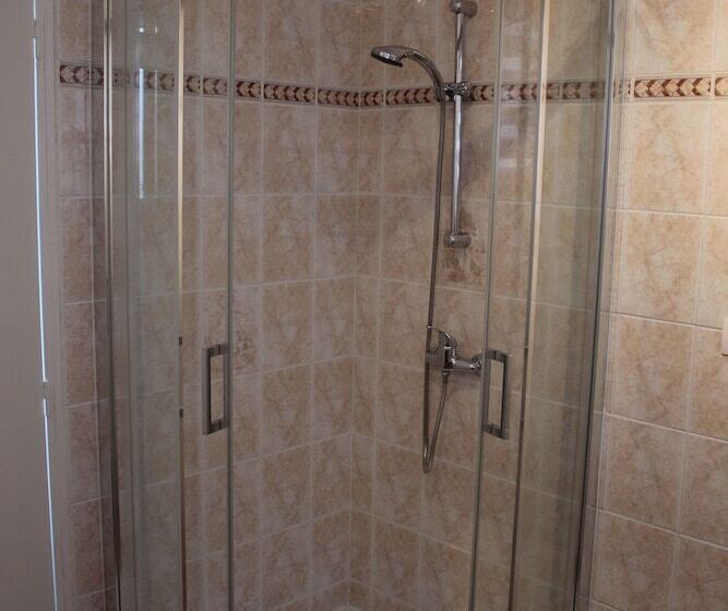 膳宿费 La Part Des Anges