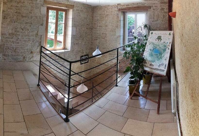 פנסיון Le Gros Chêne, Lac Du Der