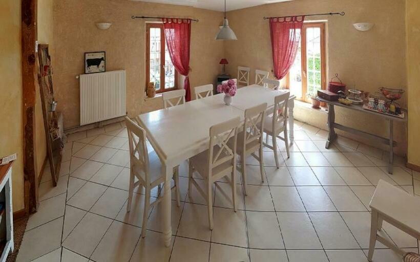 פנסיון Le Gros Chêne, Lac Du Der