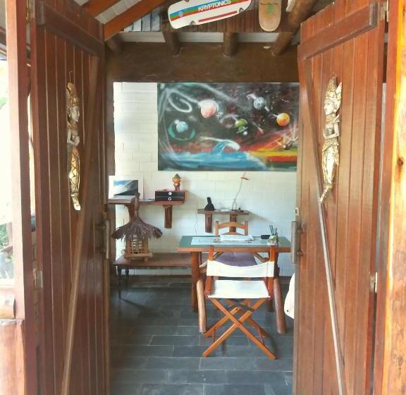 ペンション Recanto Das Bromélias Chalés