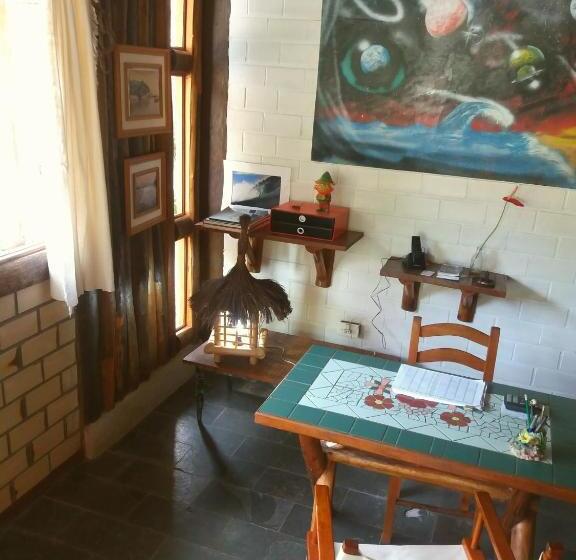 ペンション Recanto Das Bromélias Chalés