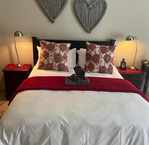 פנסיון Sanyati Guesthouse