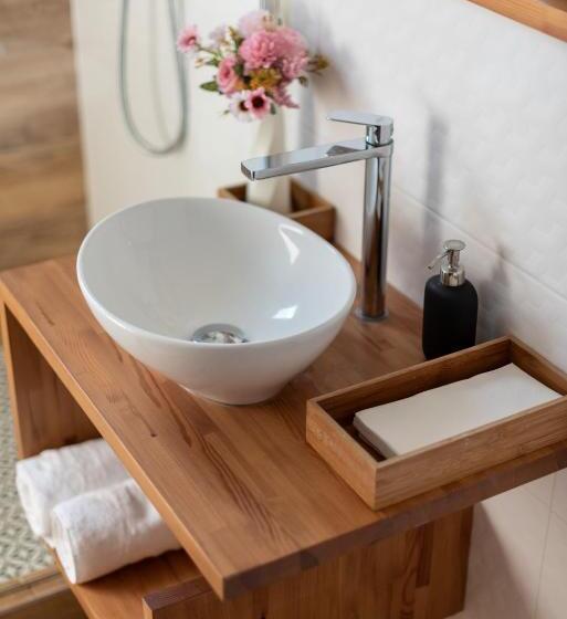 بنسيون Tiszapart Vendégház