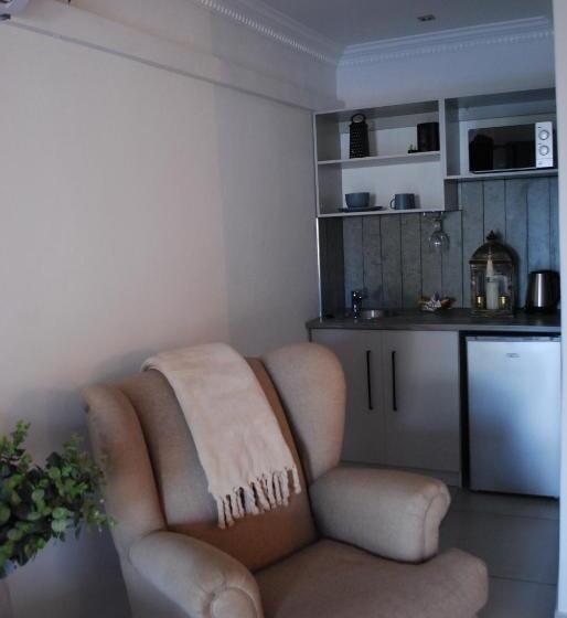 Пансион Vaal De Vue Guesthouse