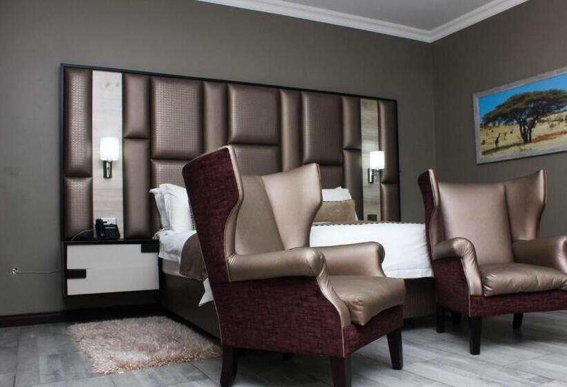 פנסיון Vahlavi Lodge