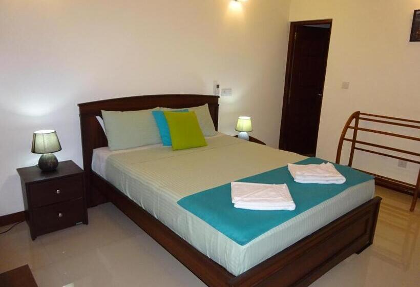 بنسيون Water Park Residencies