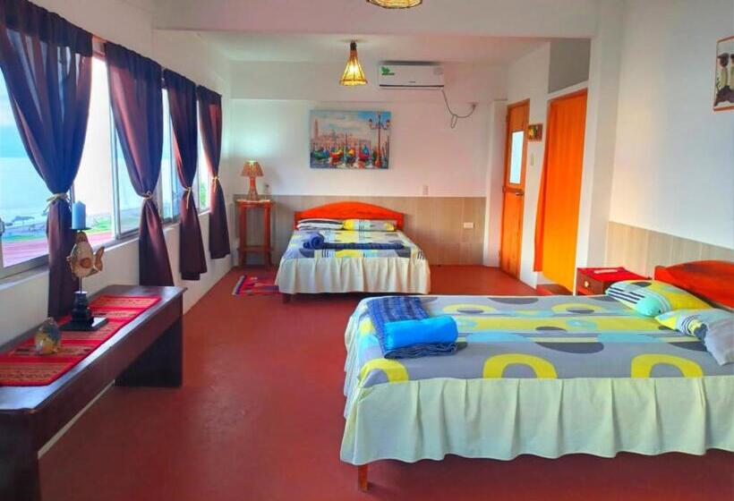 Hostel Hospedaje Algarrobo Machalilla