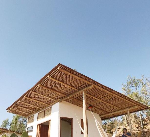 הוסטל Hostal Juan Palitos