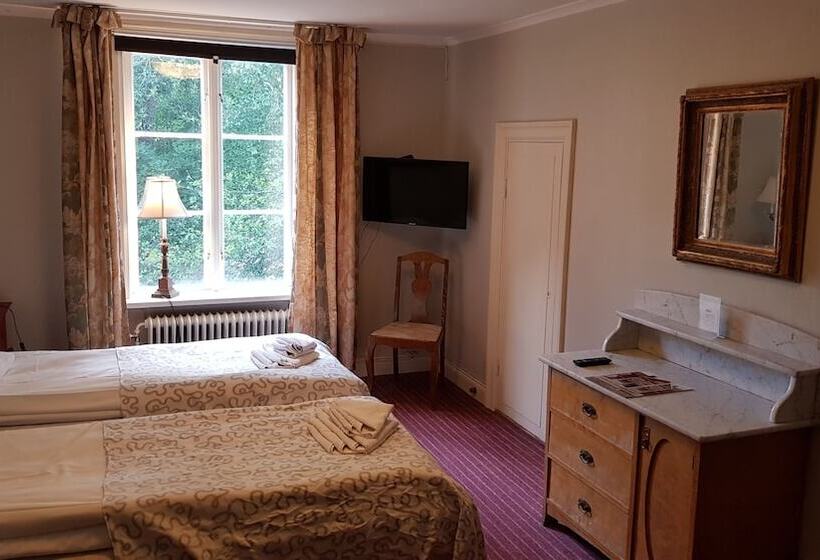 הוסטל Kolbäcks Gästgivaregård