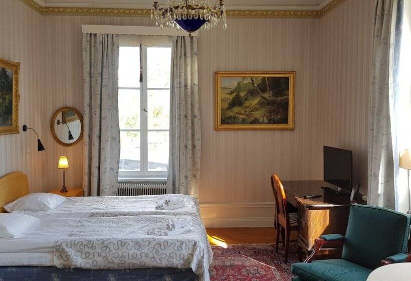 הוסטל Kolbäcks Gästgivaregård