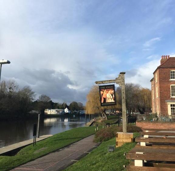 호스텔 The Angel Inn Stourport