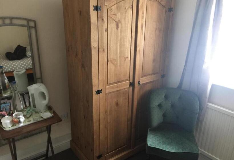 هاستل The Blacksmiths Arms