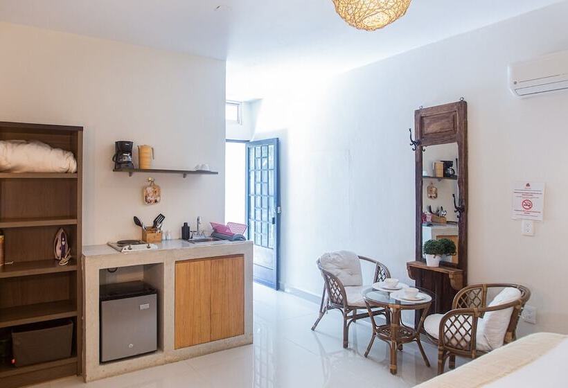 הוסטל Villas Parota Inn