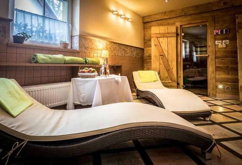 Apartmán Hotel Jítravský Dvorec