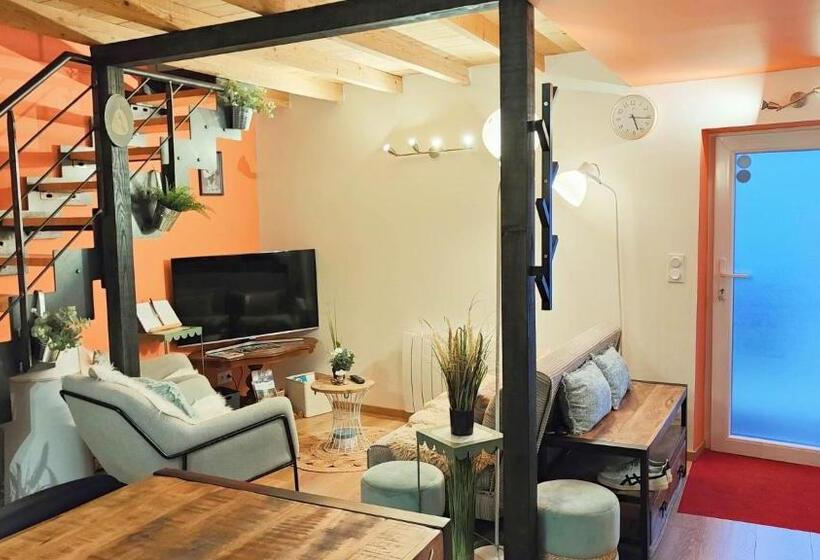 住宿加早餐 Les Rêves D églantine Et D Augusta Chambres Et Gîtes