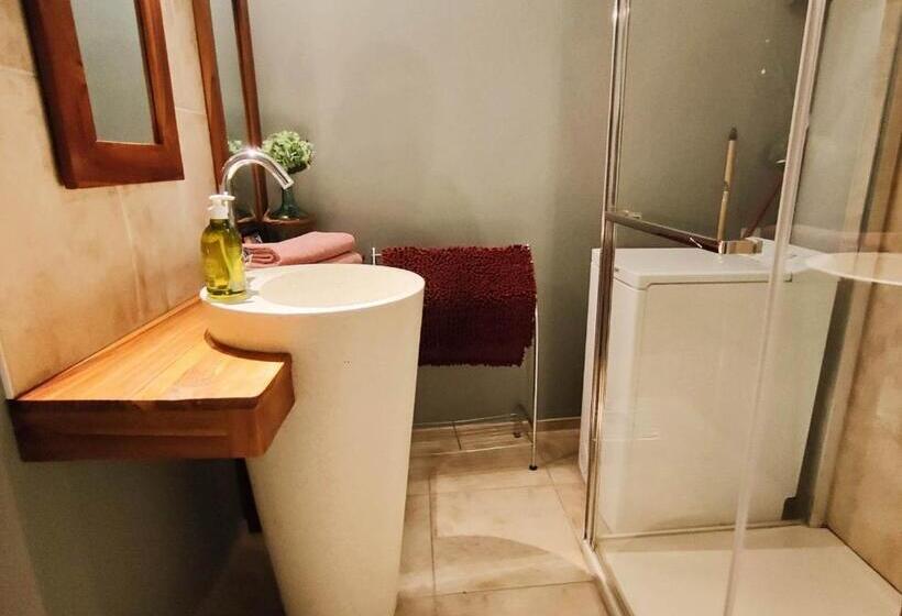 住宿加早餐 Les Rêves D églantine Et D Augusta Chambres Et Gîtes