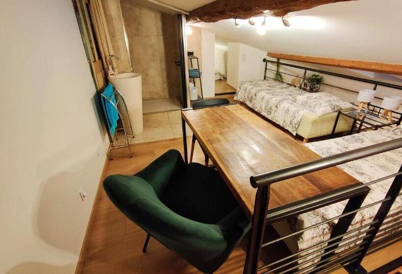 住宿加早餐 Les Rêves D églantine Et D Augusta Chambres Et Gîtes