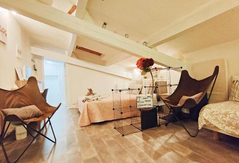 住宿加早餐 Les Rêves D églantine Et D Augusta Chambres Et Gîtes