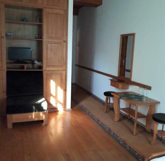 مبيت وإفطار Odvaskő étterem és Panzió