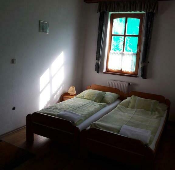 مبيت وإفطار Odvaskő étterem és Panzió