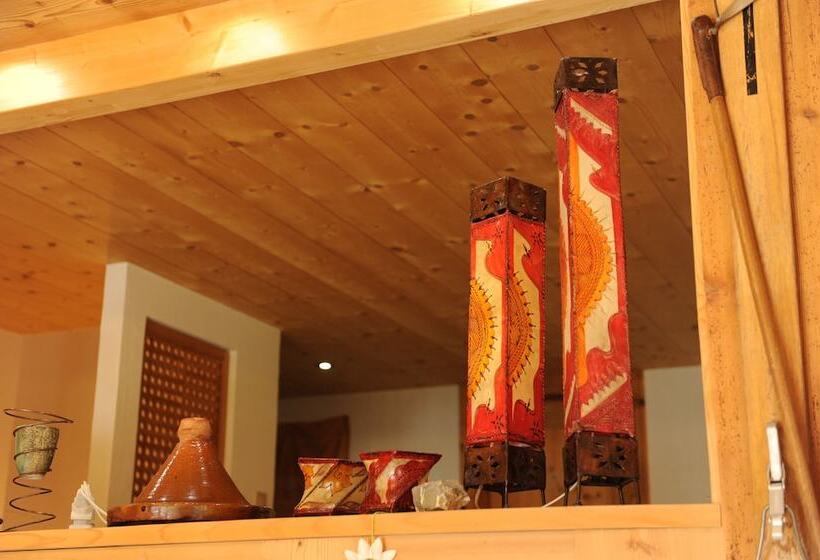 ベッドアンドブレックファースト Riad Des Neiges