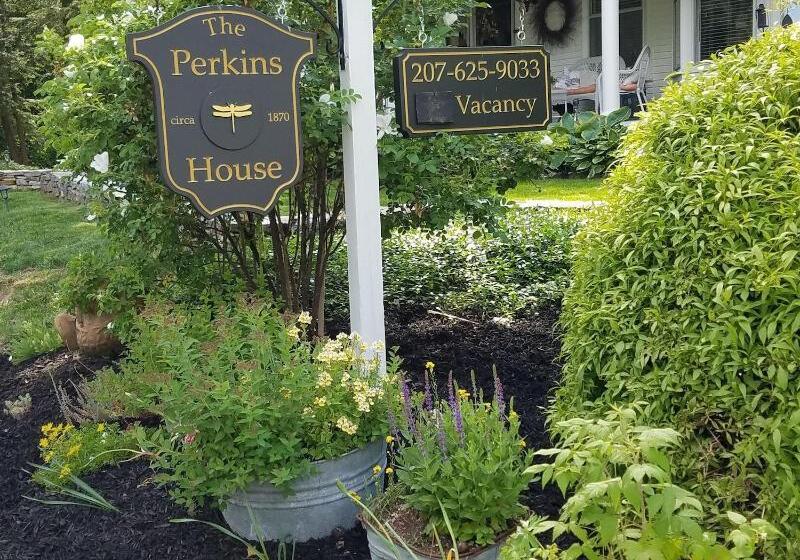 مبيت وإفطار The Perkins House