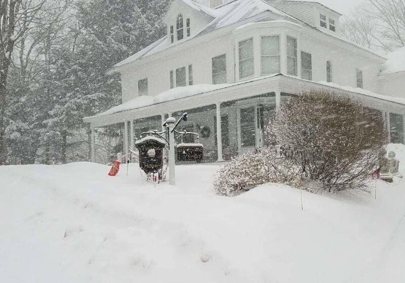 مبيت وإفطار The Perkins House