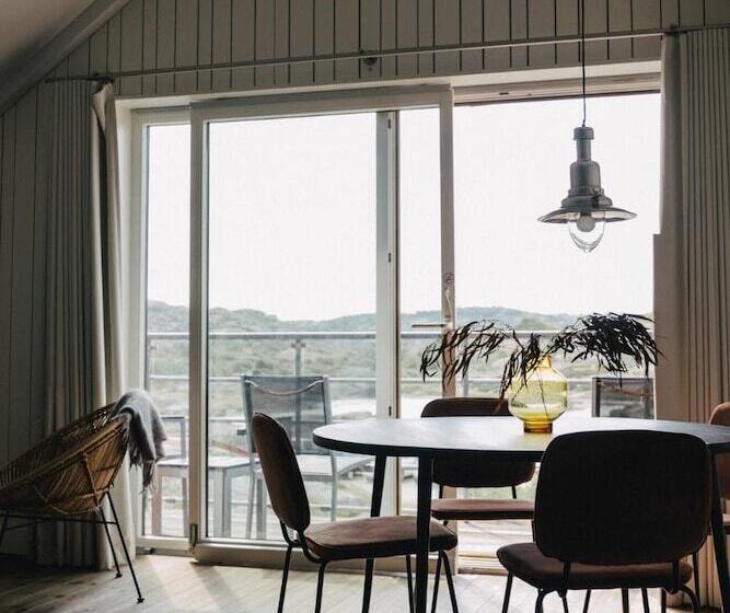 Björholmen Hotell & Restaurang