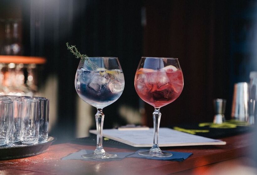 Björholmen Hotell & Restaurang