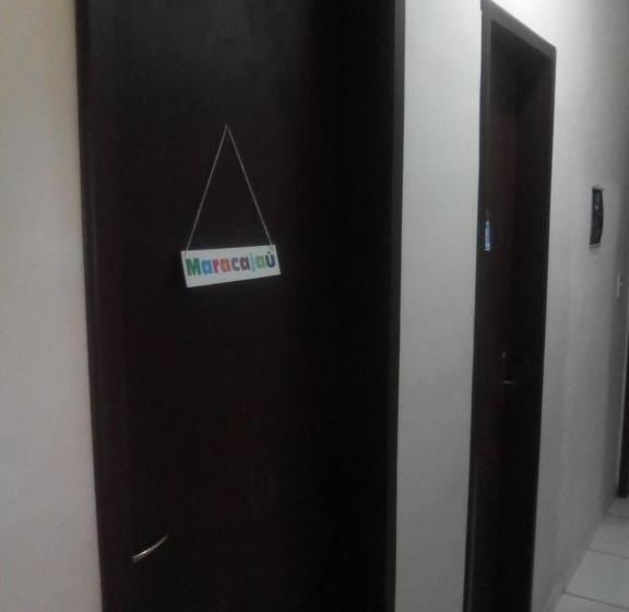 Casa Do Mochileiro Airport Hostel & Pousada