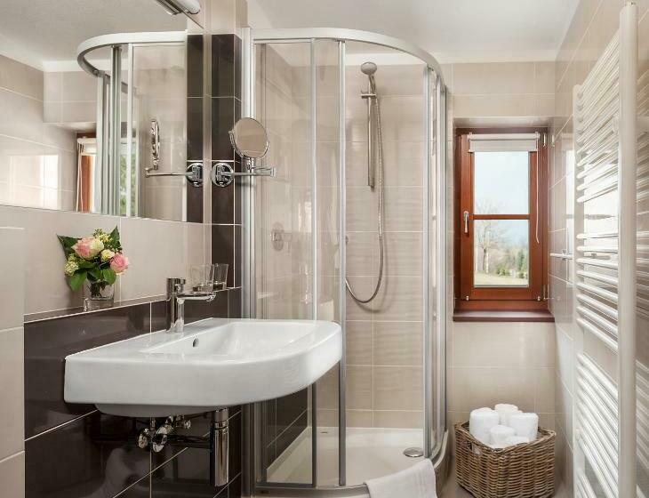 Aneta Hotel & Restaurant