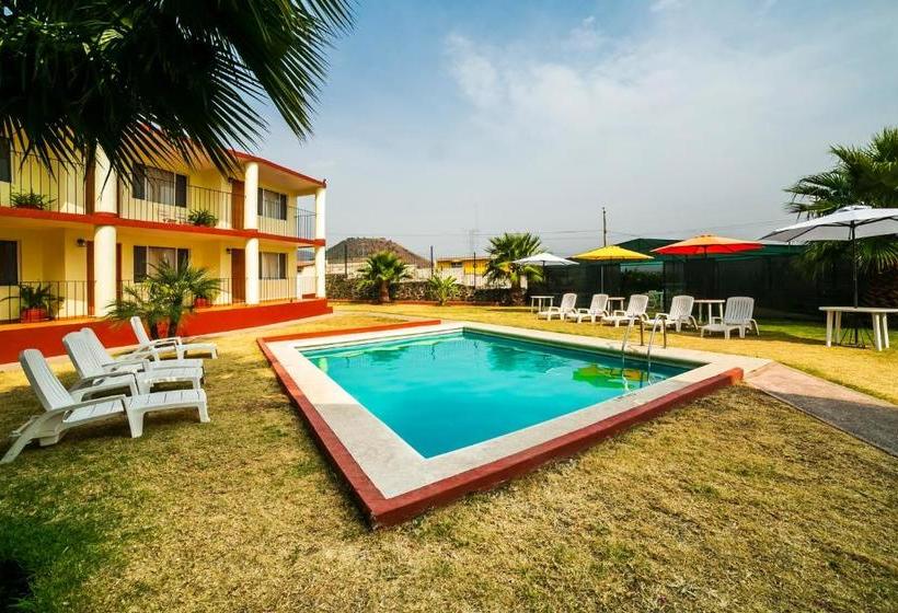 فندق Capital O  Villa Esperanza