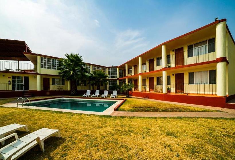 فندق Capital O  Villa Esperanza