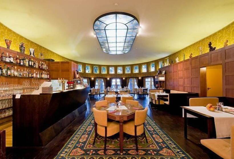 هتل Chateau Kotěra