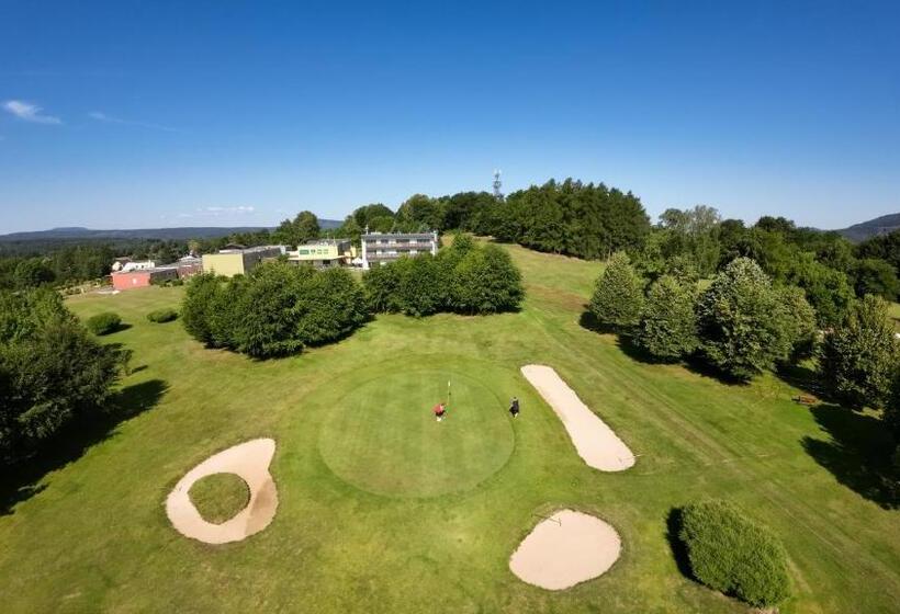 בית מלון כפרי Devítka